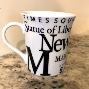 ⭐️❤️ Host pick! Gorgeous Jay Joshua porcelain New York mug